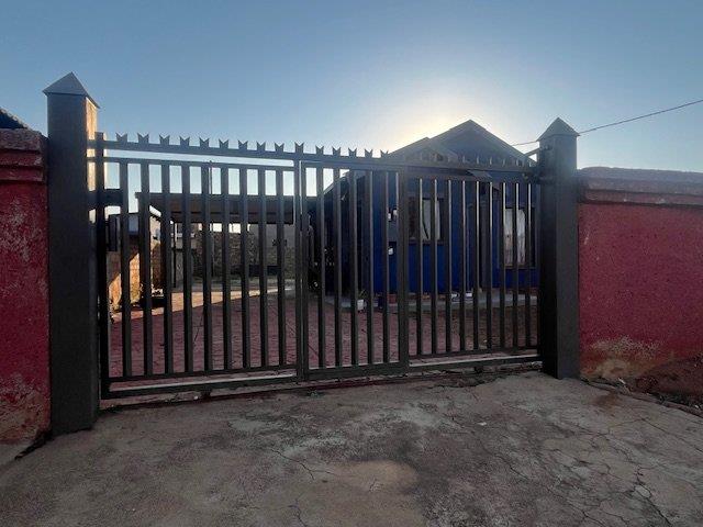 2 Bedroom Property for Sale in Soshanguve Gauteng