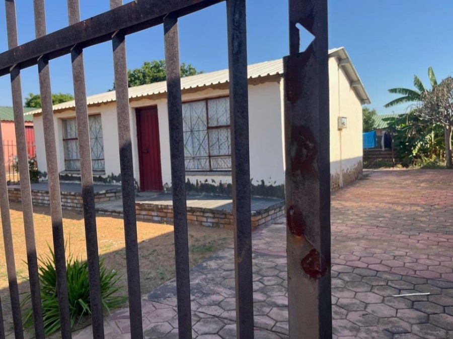 2 Bedroom Property for Sale in Soshanguve Gauteng