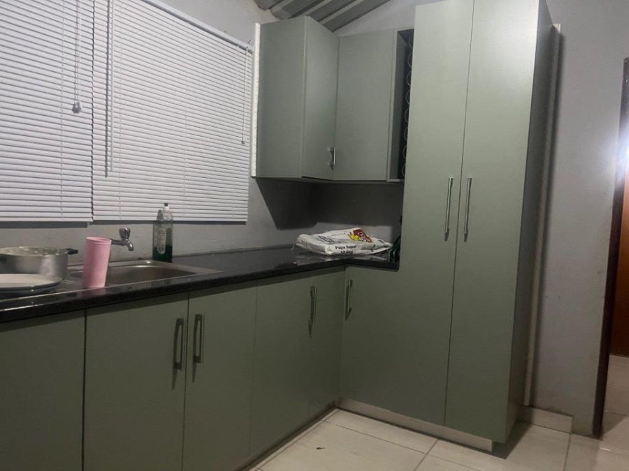 2 Bedroom Property for Sale in Soshanguve G Gauteng