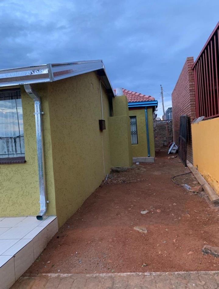 2 Bedroom Property for Sale in Soshanguve G Gauteng