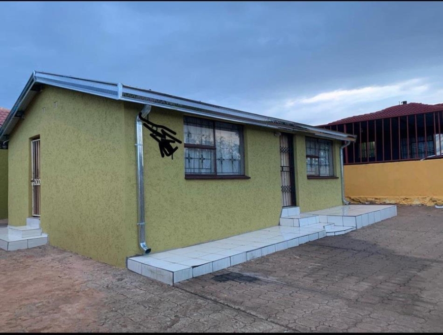 2 Bedroom Property for Sale in Soshanguve G Gauteng