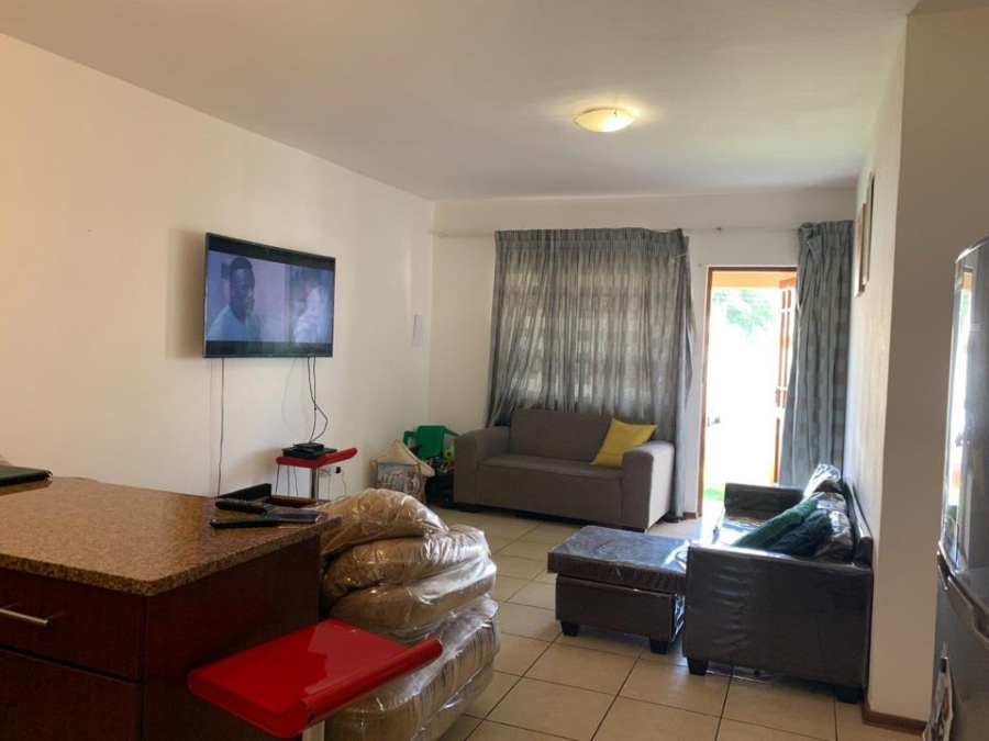 2 Bedroom Property for Sale in Hesteapark Gauteng