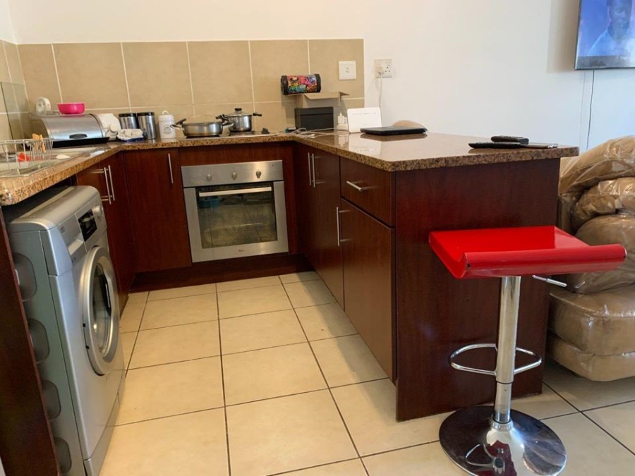 2 Bedroom Property for Sale in Hesteapark Gauteng