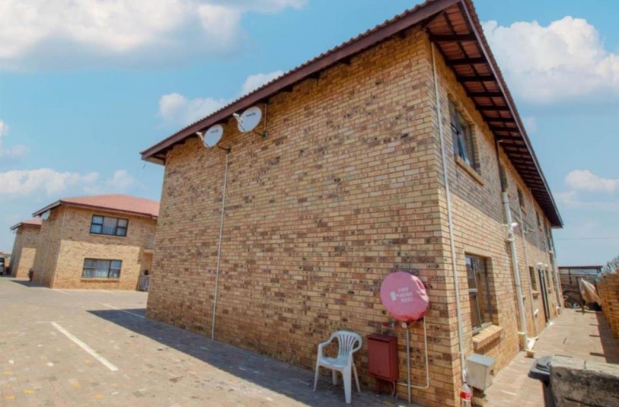 Commercial Property for Sale in Lenasia South Gauteng