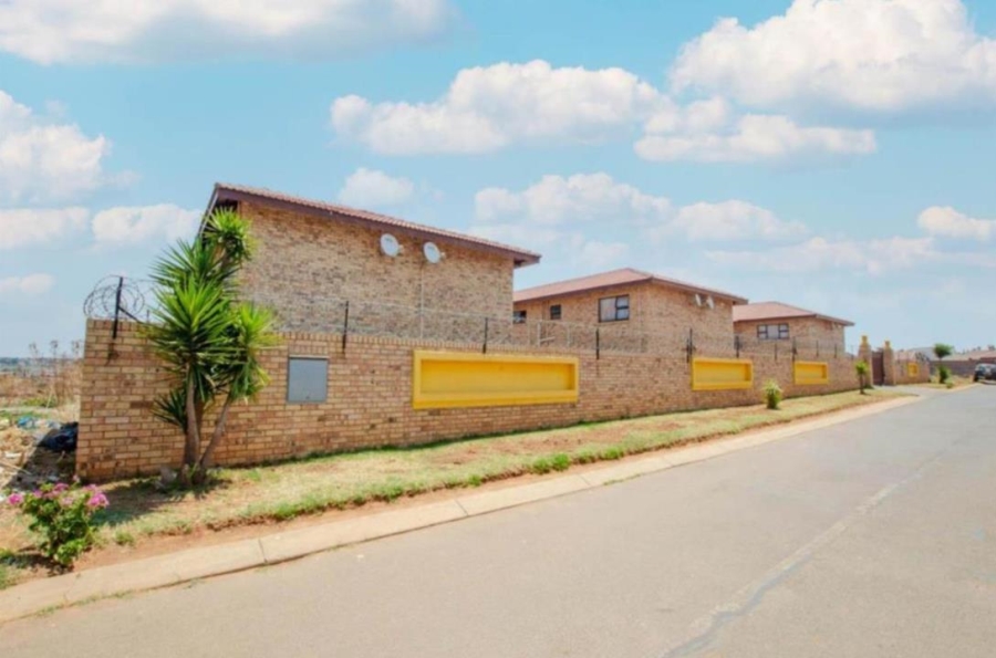 Commercial Property for Sale in Lenasia South Gauteng