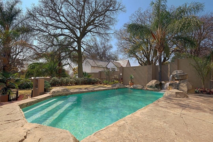 6 Bedroom Property for Sale in Raumarais Park Gauteng