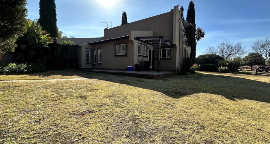 To Let 4 Bedroom Property for Rent in Kempton Park Gauteng