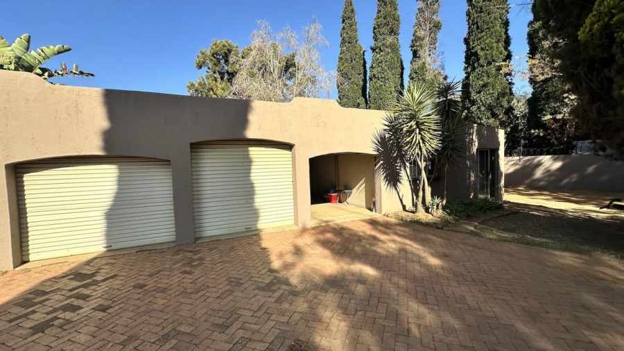 To Let 4 Bedroom Property for Rent in Kempton Park Gauteng