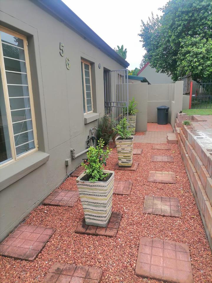 2 Bedroom Property for Sale in Wapadrand Gauteng