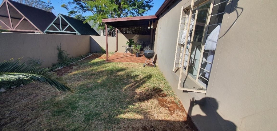 2 Bedroom Property for Sale in Wapadrand Gauteng