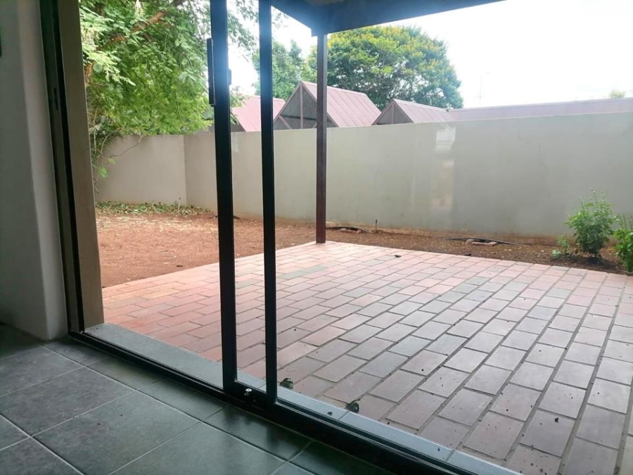 2 Bedroom Property for Sale in Wapadrand Gauteng