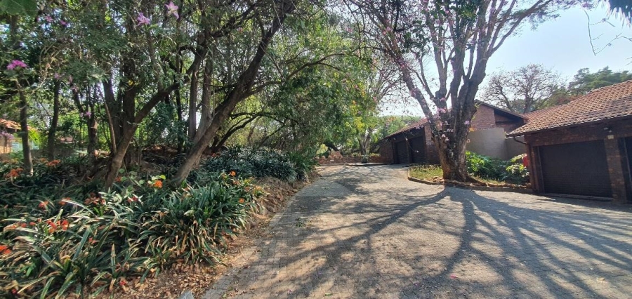 3 Bedroom Property for Sale in Faerie Glen Gauteng