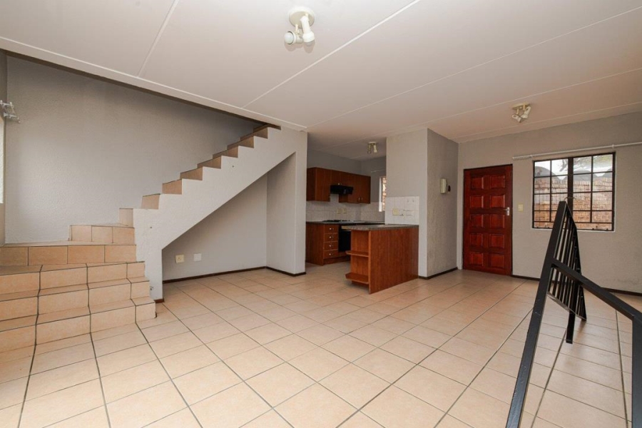 2 Bedroom Property for Sale in Halfway Gardens Gauteng