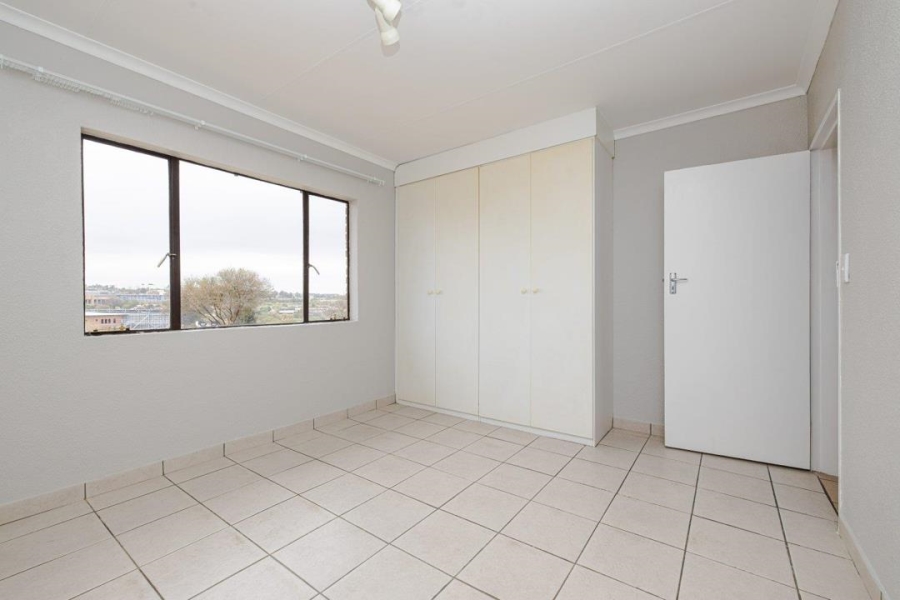 2 Bedroom Property for Sale in Halfway Gardens Gauteng