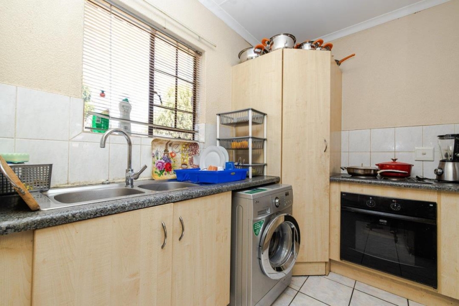 2 Bedroom Property for Sale in Halfway Gardens Gauteng