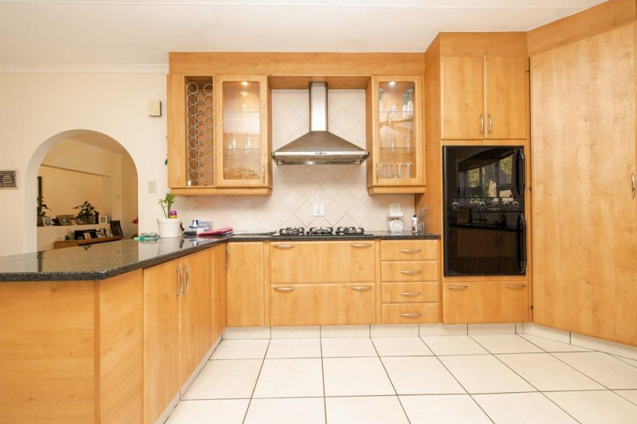 3 Bedroom Property for Sale in Halfway Gardens Gauteng