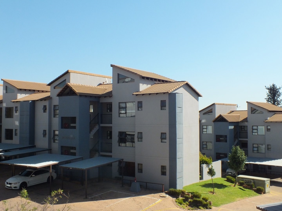 2 Bedroom Property for Sale in Honeydew Gauteng