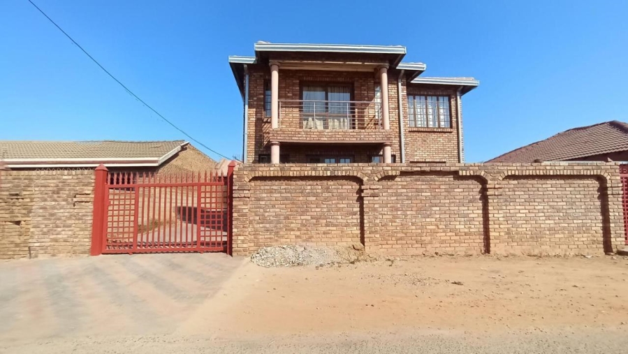 6 Bedroom Property for Sale in Atteridgeville Gauteng