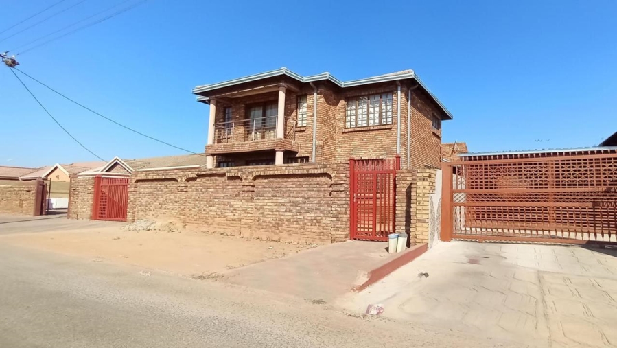 6 Bedroom Property for Sale in Atteridgeville Gauteng