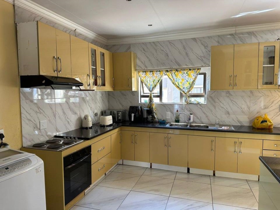 3 Bedroom Property for Sale in The Orchards Gauteng