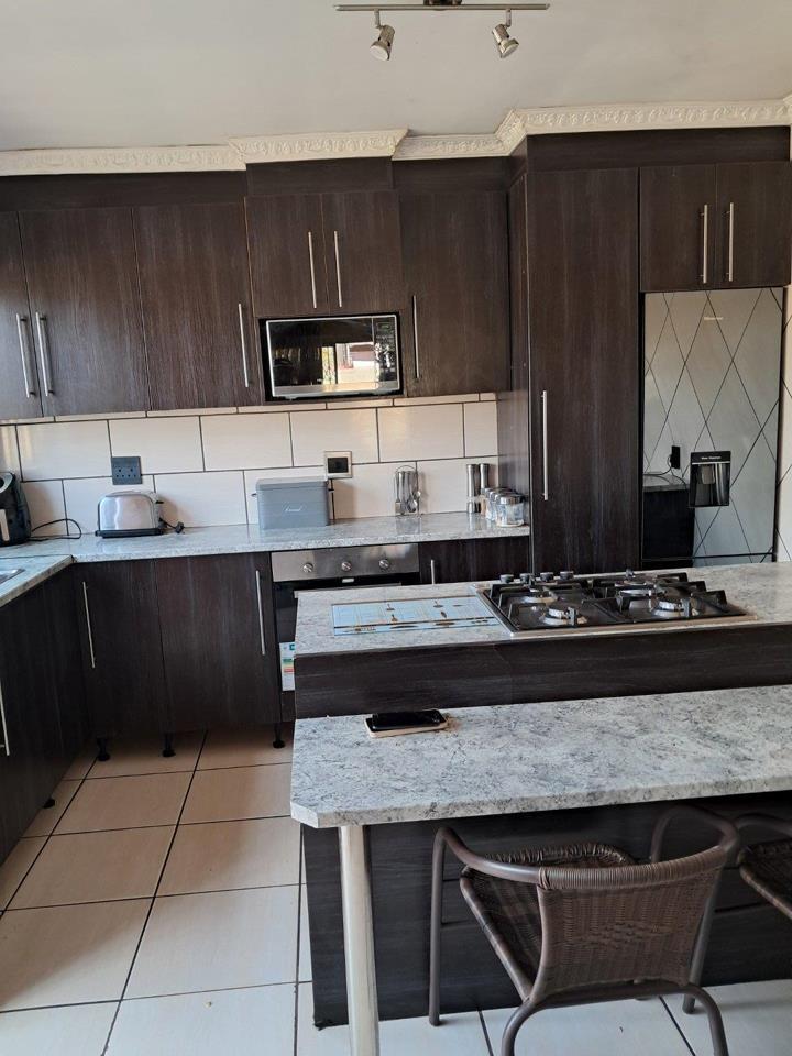 3 Bedroom Property for Sale in Soshanguve Gauteng