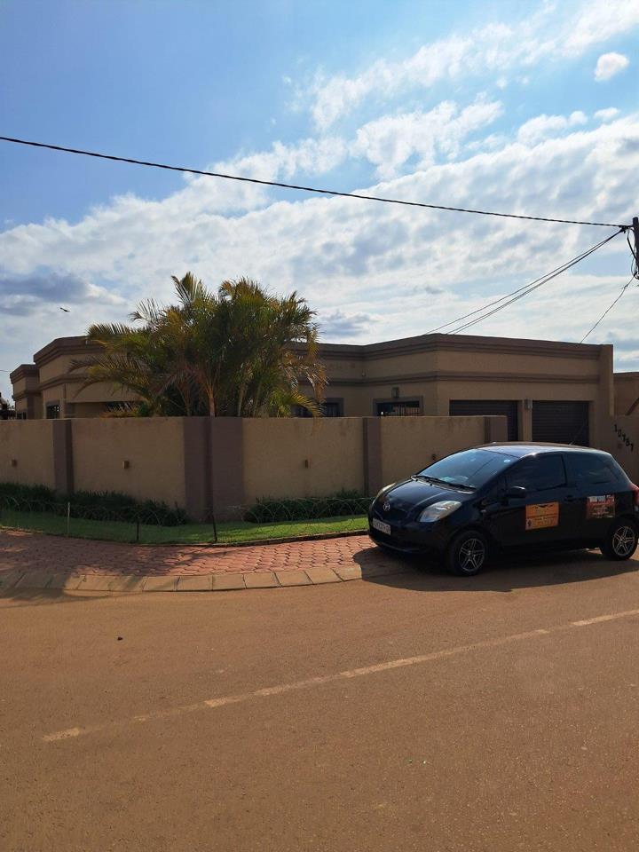 3 Bedroom Property for Sale in Soshanguve Gauteng