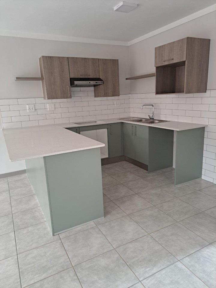 To Let 3 Bedroom Property for Rent in Karenpark Gauteng