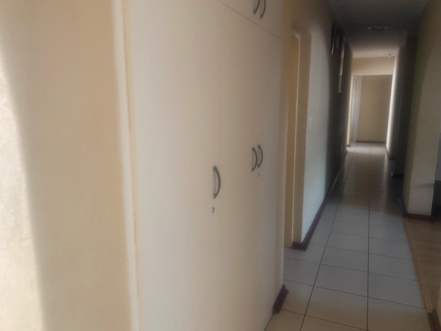 To Let 4 Bedroom Property for Rent in Atteridgeville Gauteng