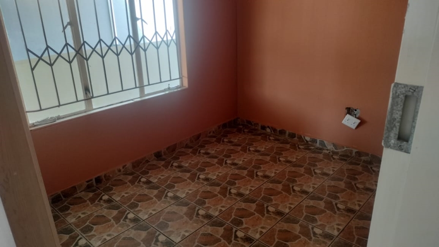 3 Bedroom Property for Sale in Rosslyn Gauteng