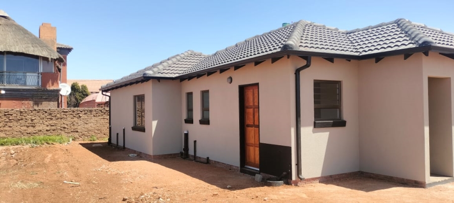 3 Bedroom Property for Sale in Soshanguve UU Gauteng