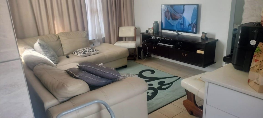 2 Bedroom Property for Sale in Soshanguve VV Gauteng