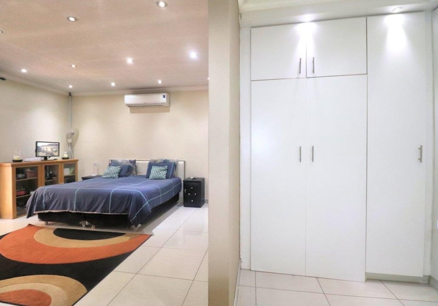 4 Bedroom Property for Sale in Lenasia Gauteng