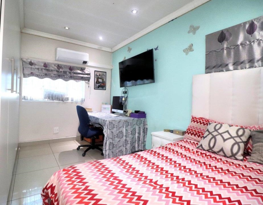 4 Bedroom Property for Sale in Lenasia Gauteng