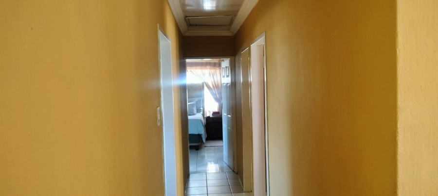 4 Bedroom Property for Sale in Mabopane Gauteng