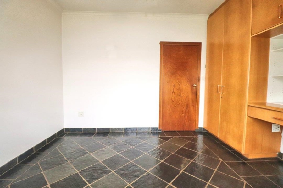 4 Bedroom Property for Sale in Lenasia Ext 5 Gauteng