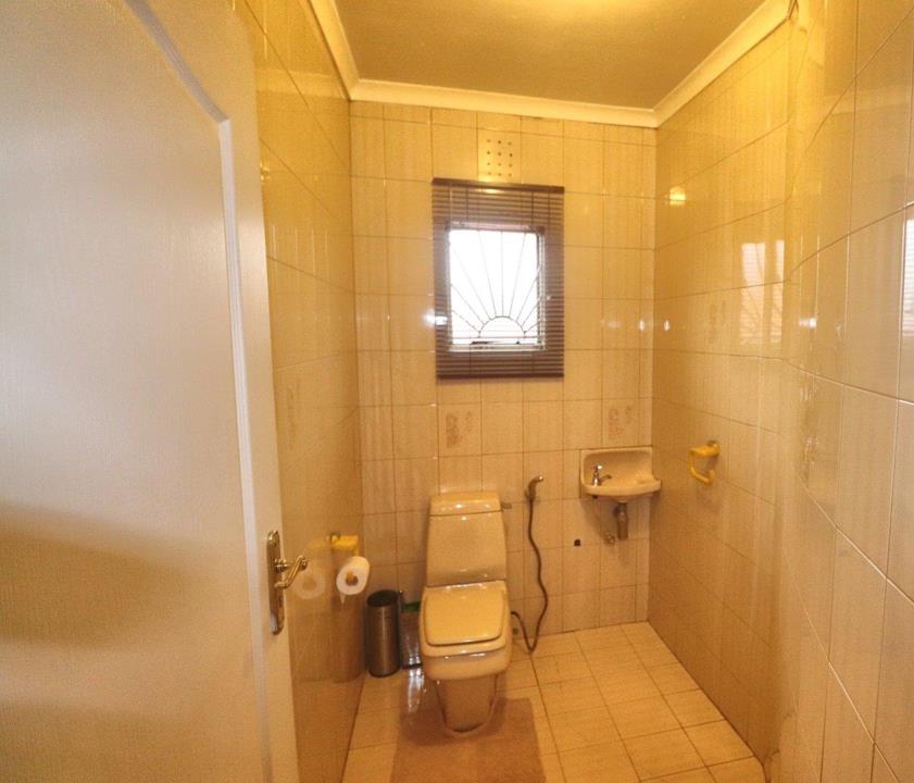 9 Bedroom Property for Sale in Lenasia Gauteng