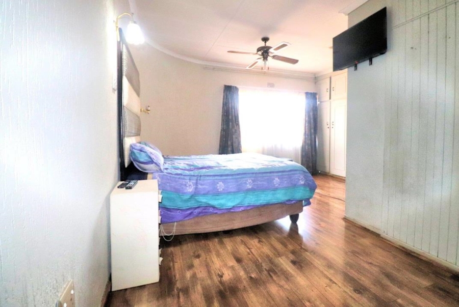 3 Bedroom Property for Sale in Lenasia Ext 5 Gauteng