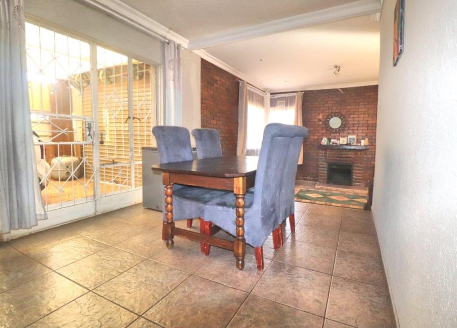 3 Bedroom Property for Sale in Lenasia Ext 5 Gauteng