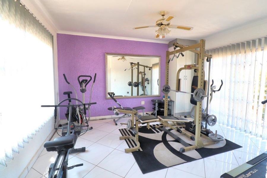 4 Bedroom Property for Sale in Lenasia Ext 5 Gauteng