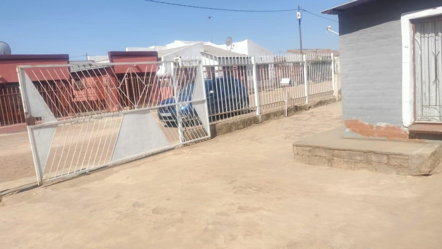 2 Bedroom Property for Sale in Soshanguve R Gauteng