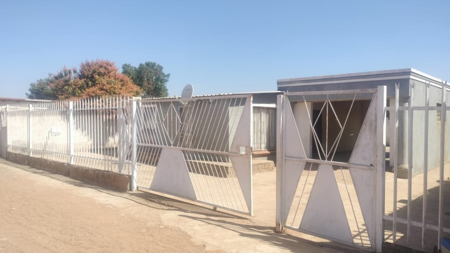 2 Bedroom Property for Sale in Soshanguve R Gauteng