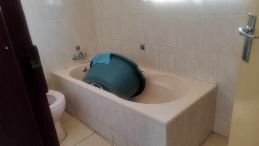 2 Bedroom Property for Sale in Hammanskraal Gauteng