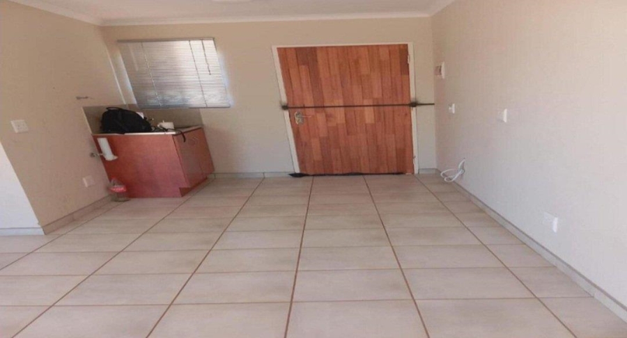 2 Bedroom Property for Sale in Toekomsrus Gauteng