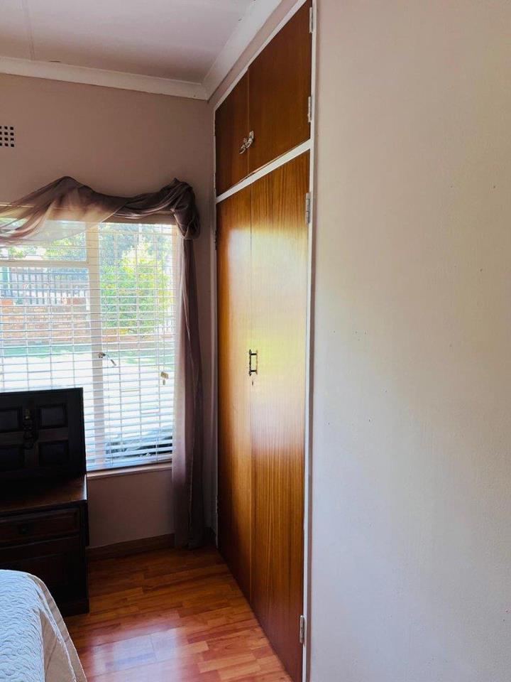 3 Bedroom Property for Sale in Helikonpark Gauteng