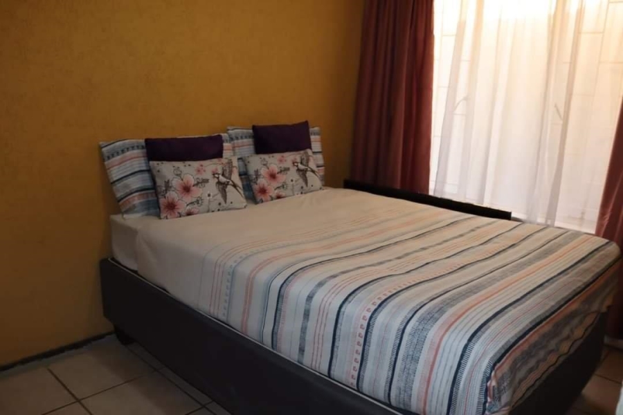 3 Bedroom Property for Sale in Mohlakeng Gauteng