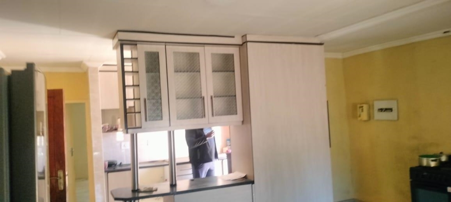 2 Bedroom Property for Sale in Mabopane Gauteng