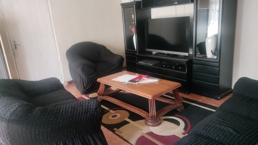 3 Bedroom Property for Sale in Soshanguve BB Gauteng