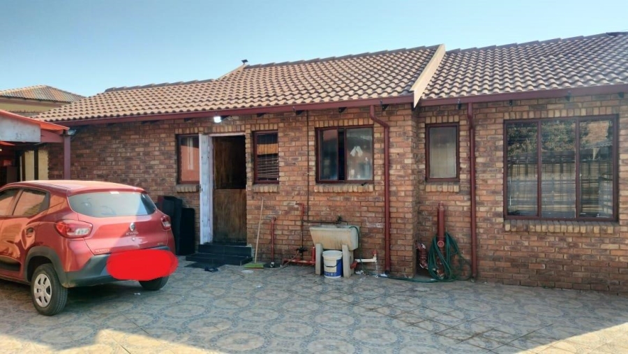 3 Bedroom Property for Sale in Mabopane Gauteng