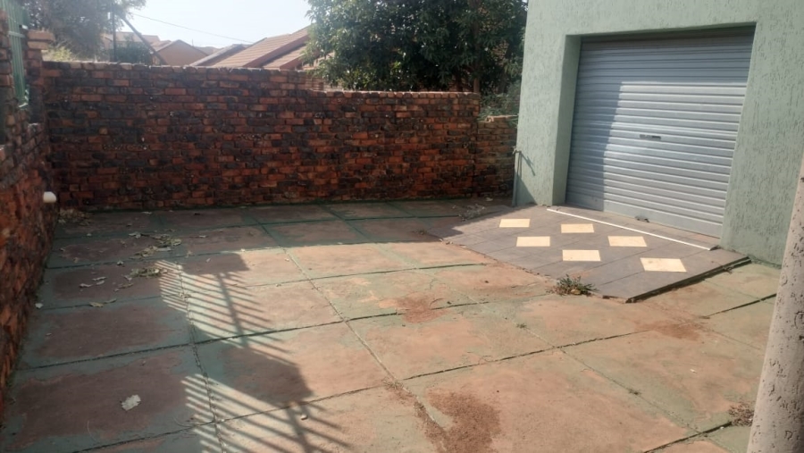 4 Bedroom Property for Sale in Danville Gauteng