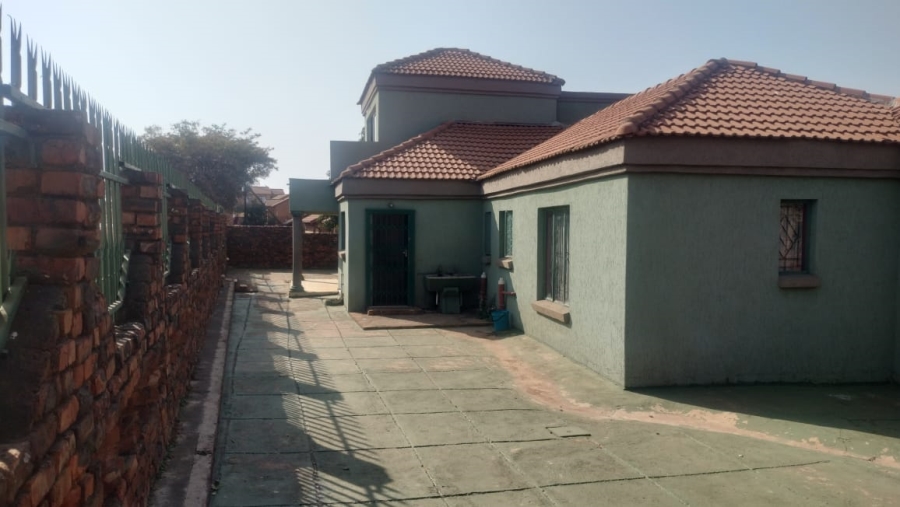 4 Bedroom Property for Sale in Danville Gauteng